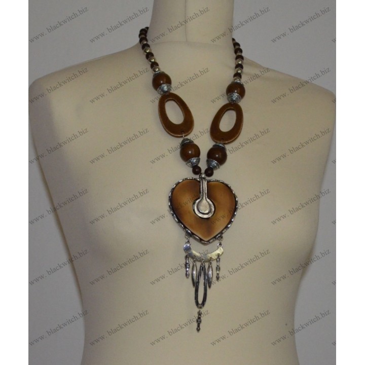 Necklace brown